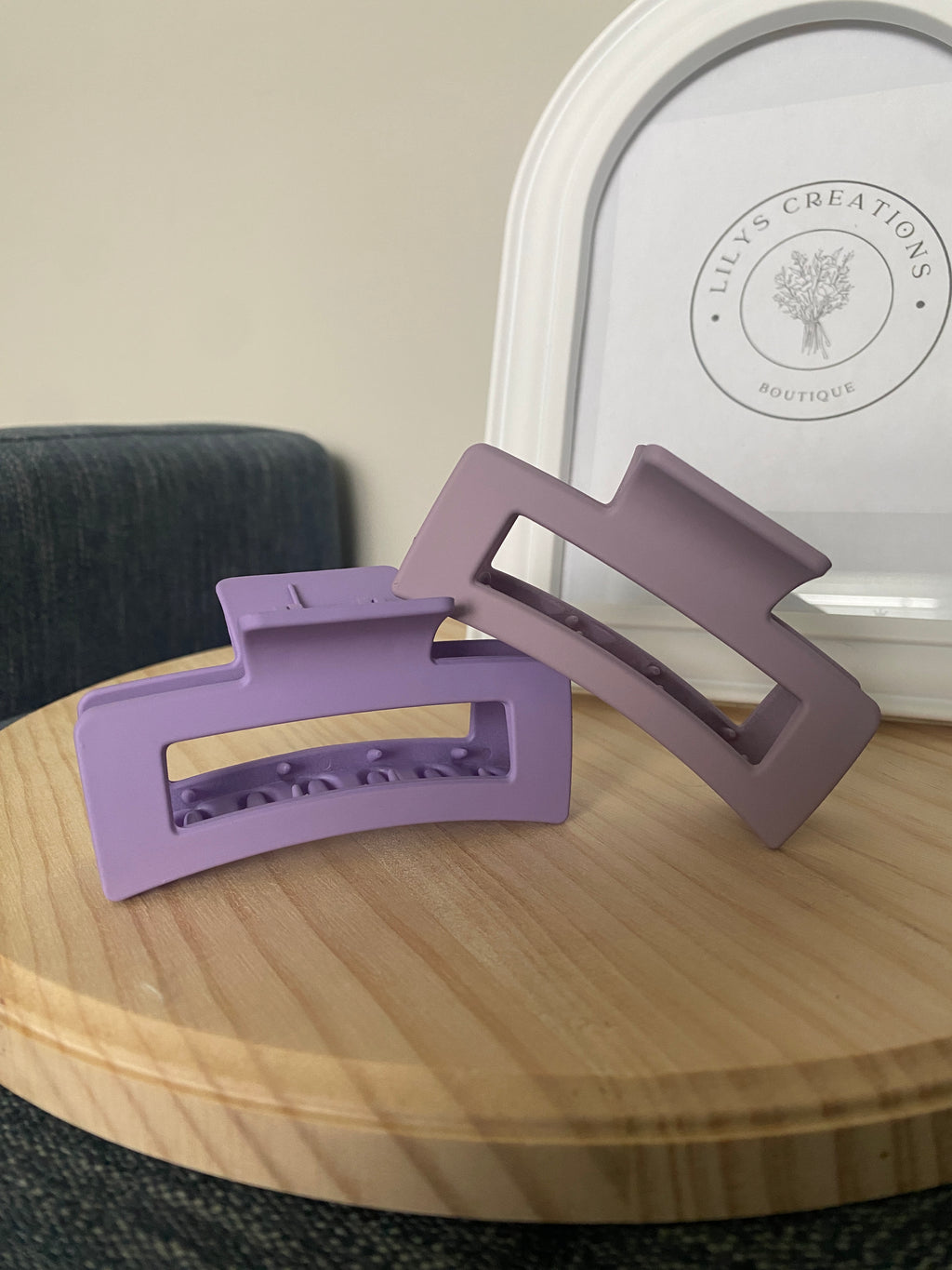 Claw clips