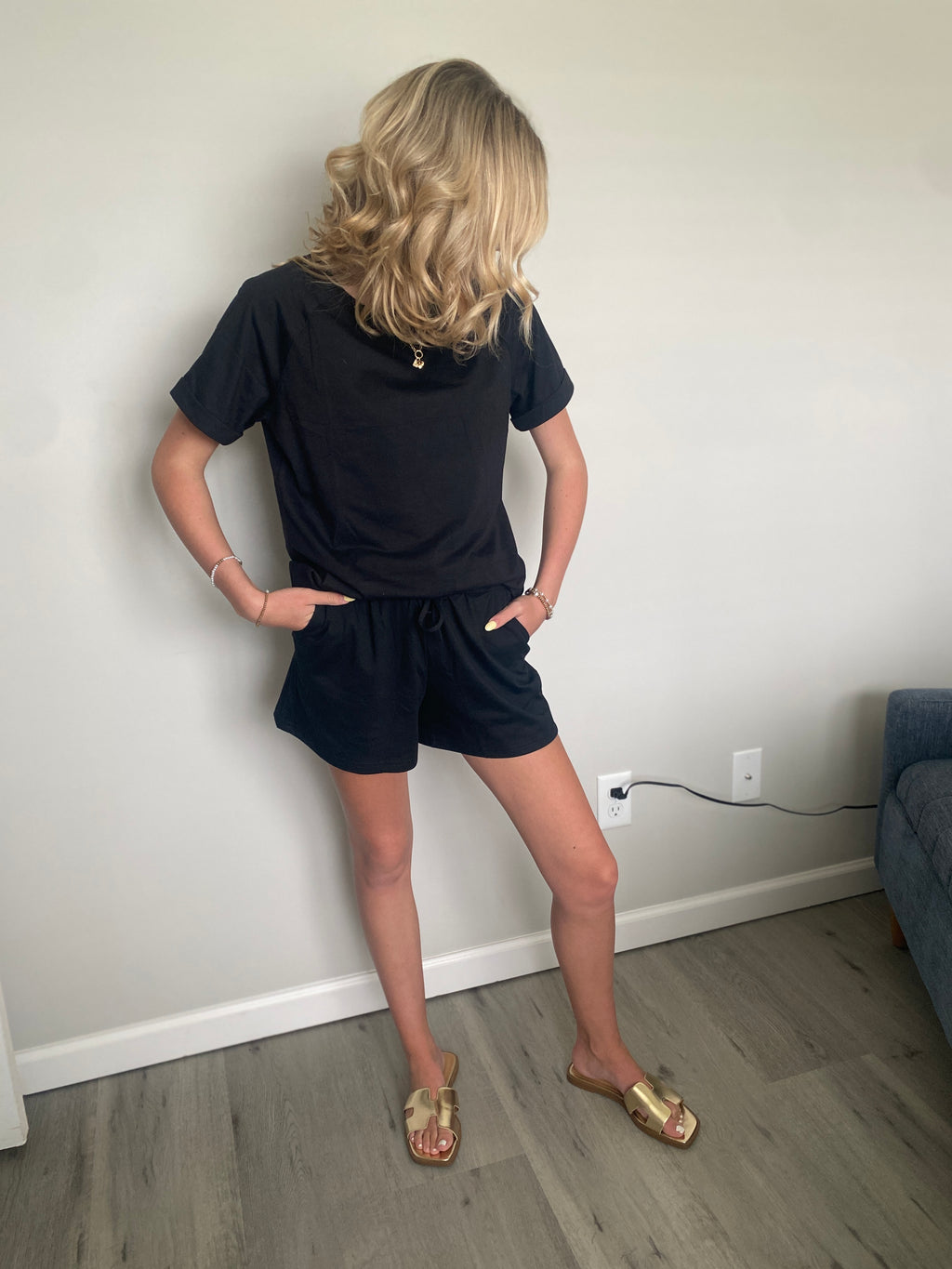 Black set